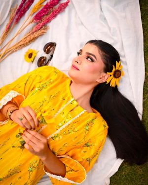 Alternative view of Sunshine Yellow Floral Print Tunic with Lace Trim