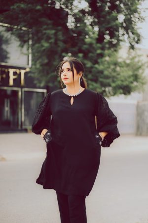 Alternative view of Luxury Black Shirt with Textured Balloon Sleeves