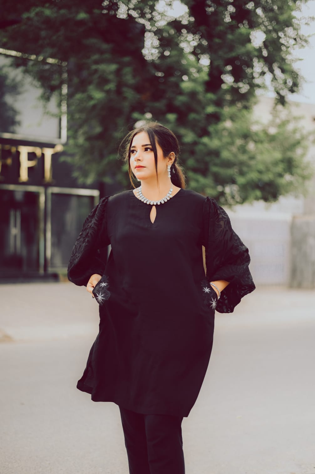 Luxury Black Shirt with Textured Balloon Sleeves - Image 2